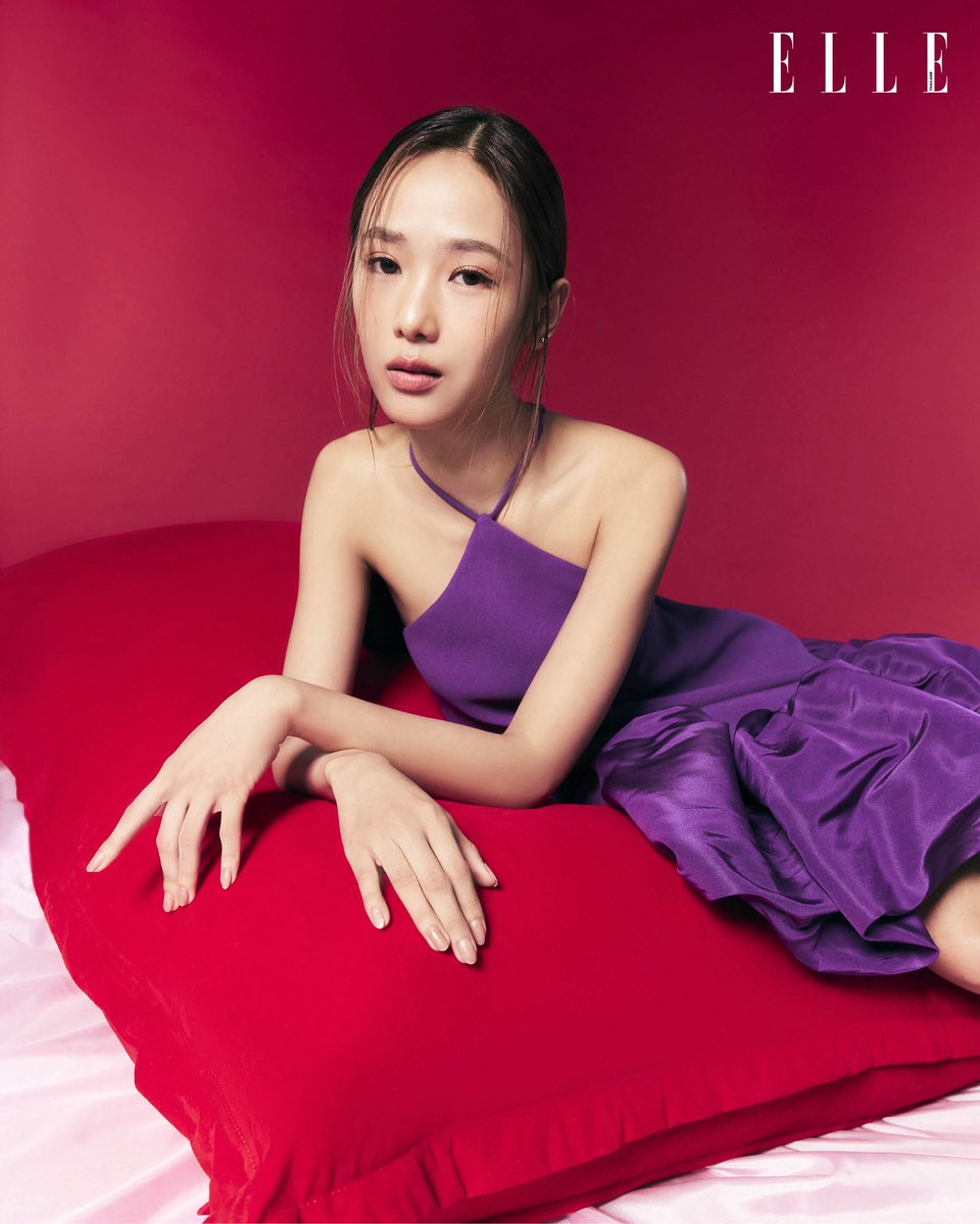 ELLE Thailand tweet media