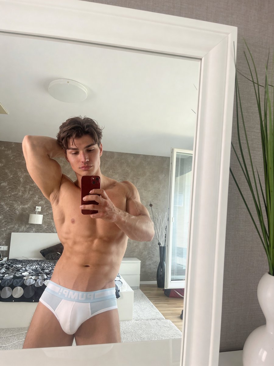 Jan Mizera tweet media