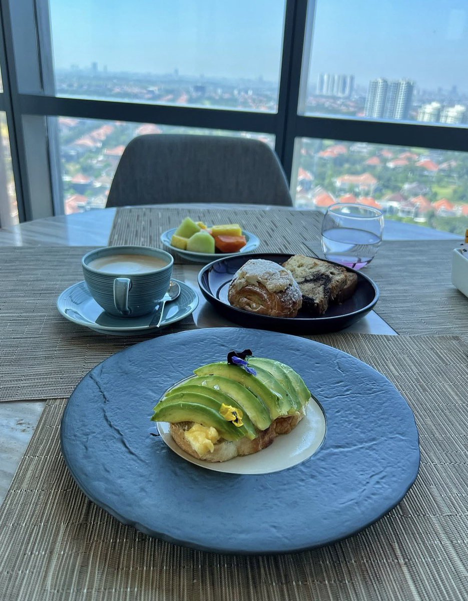 Francis Erokwu tweet media