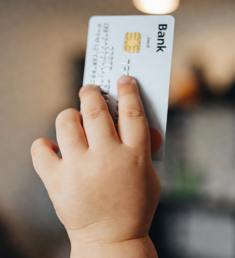 بدر آل زيدان tweet media