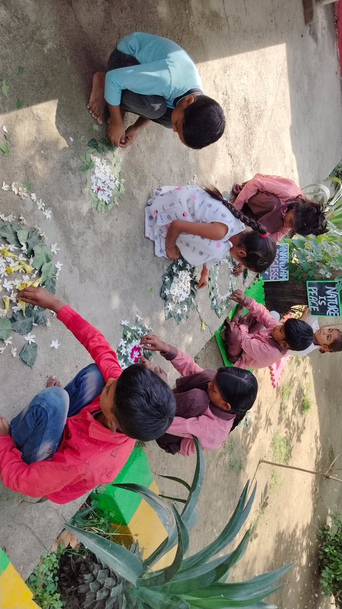 Tarannu93761307's tweet photo. In Nature’s Lap, Learning Finds Peace with Peaceful Reading Beneath the Trees
#baglessday
#aanandam
#basicshikshaup
#basiceducationup
#learningwithjoy
@basicshiksha_up
@EduMinOfIndia
@shikshansamvad
@dmupsha
@thisissanjubjp https://t.co/zFNWlrJAIk
