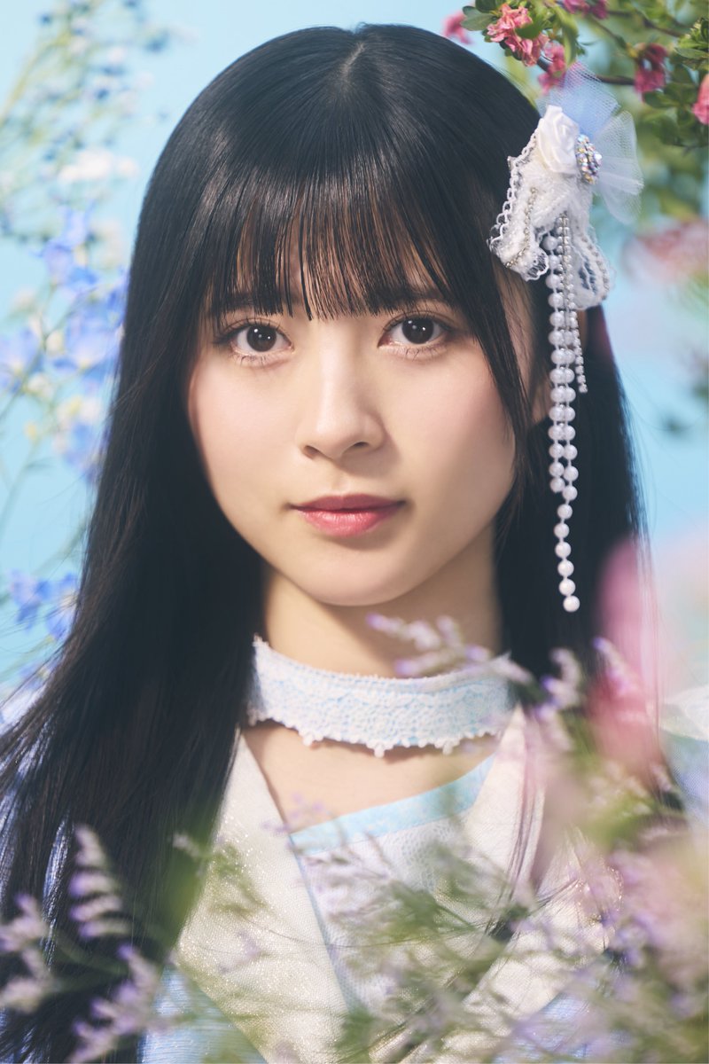 yui_hzme's tweet photo. はじめまして
『HzMe（ヘルツミー）』のメンバーになりました、藤井優衣です！

大好きなアイドル、大好きなライブを
もう一度できることがとても嬉しいです

私達の周波数が
あなたの心に届きますように

5月10日（日）
Spotify O-WESTさんにてデビューします
はじめの一歩、見届けに来てください🌱 https://t.co/fTqgL4XJ5o