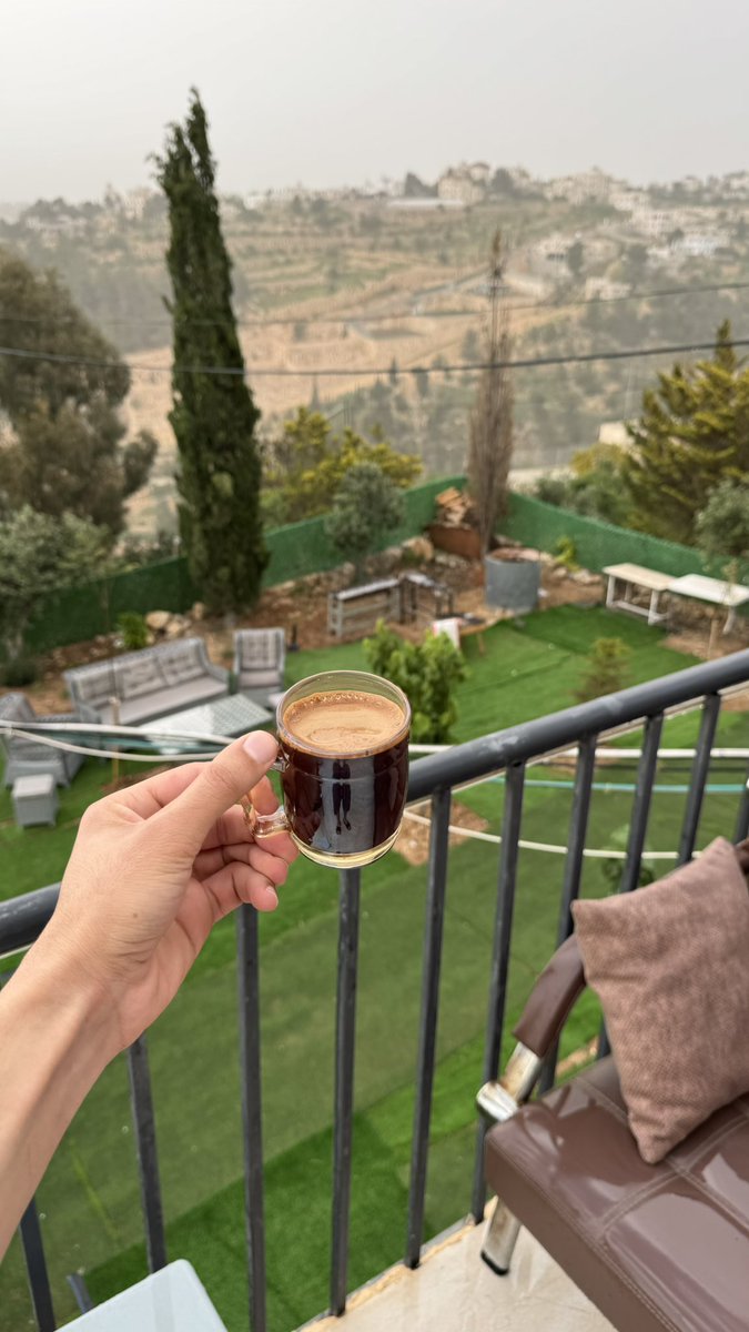 mutaz18zagh's tweet photo. يوم بعيد عن جو الشغل والضغط☕️❣️🔋 https://t.co/2RKcy3P0Td