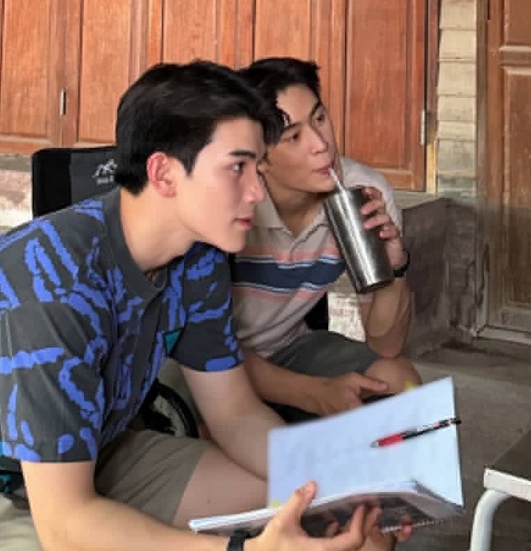 Cecé.💋 tweet media