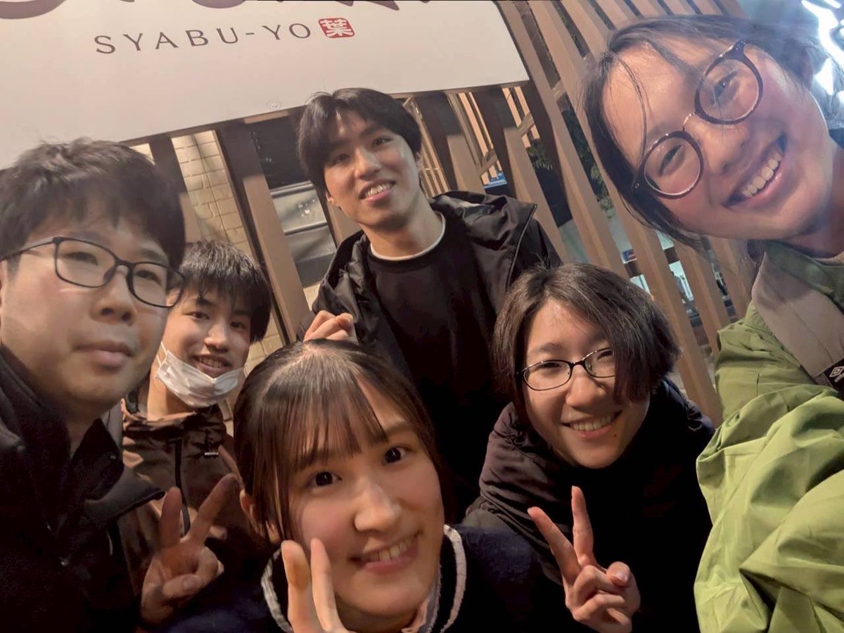 U_Y_W_O's tweet photo. 本日のパート紹介はパーカッションです！

パーカッションパートです🥁🪇
現在は3年生3人、4年生1人、大学院2年生1人の計5人で活動中です！
初心者・経験者問わず大歓迎です‼️個性的なメンバーと一緒に楽しく演奏しましょう💪😊 https://t.co/XYsEAOi0f2