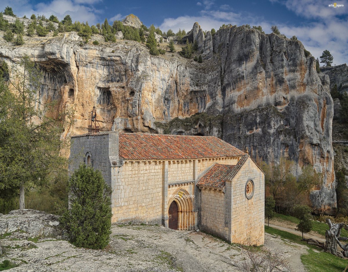 arteviajero_com's tweet image. Hoy viajamos hasta la encantadora Ermita de San Bartolomé de Ucero (S. XIII), situada en el Cañón del Río Lobos (Soria) en un paraje de sobrecogedora belleza cuya elección no pudo ser casual
⬇️⬇️⬇️
arteviajero.com/articulos/ermi…
#FelizSabado #photography
