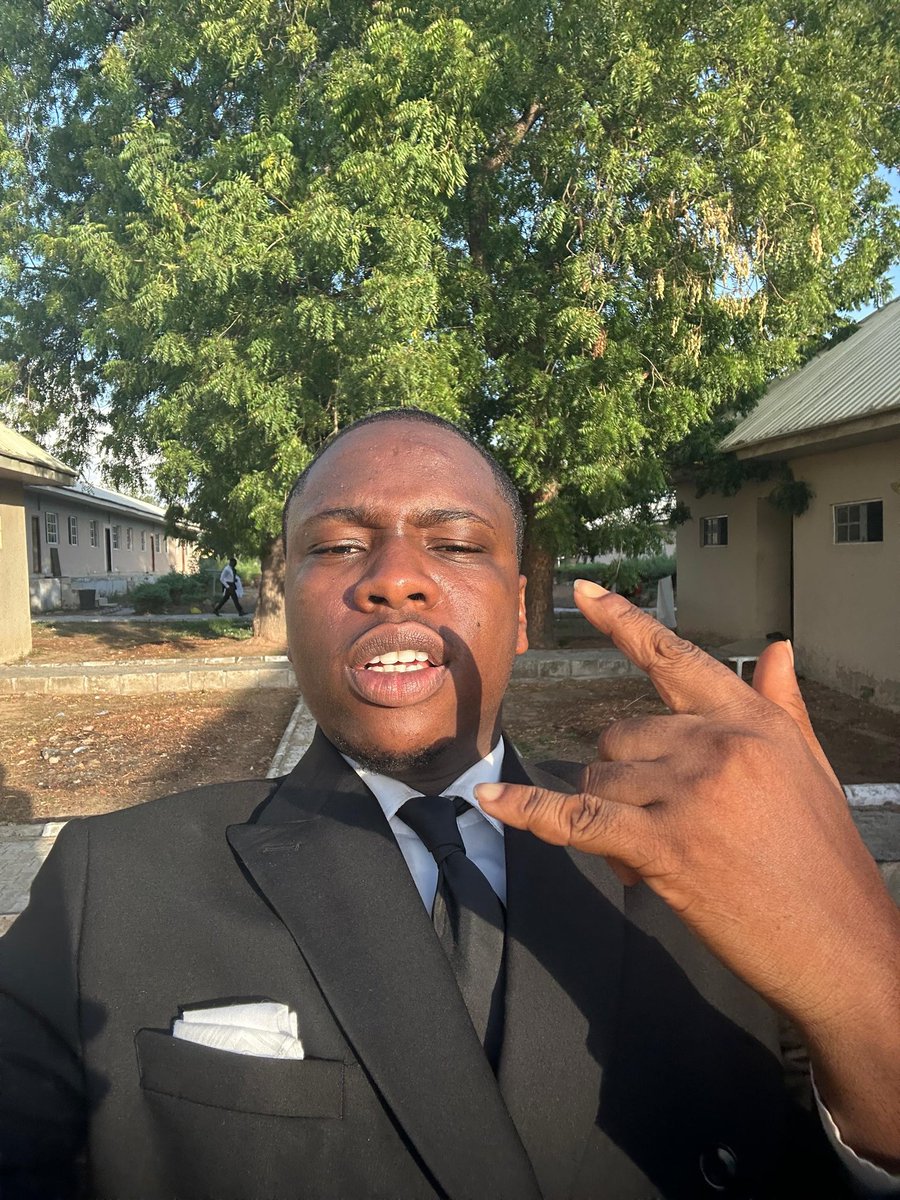 Oluitan Victor tweet media