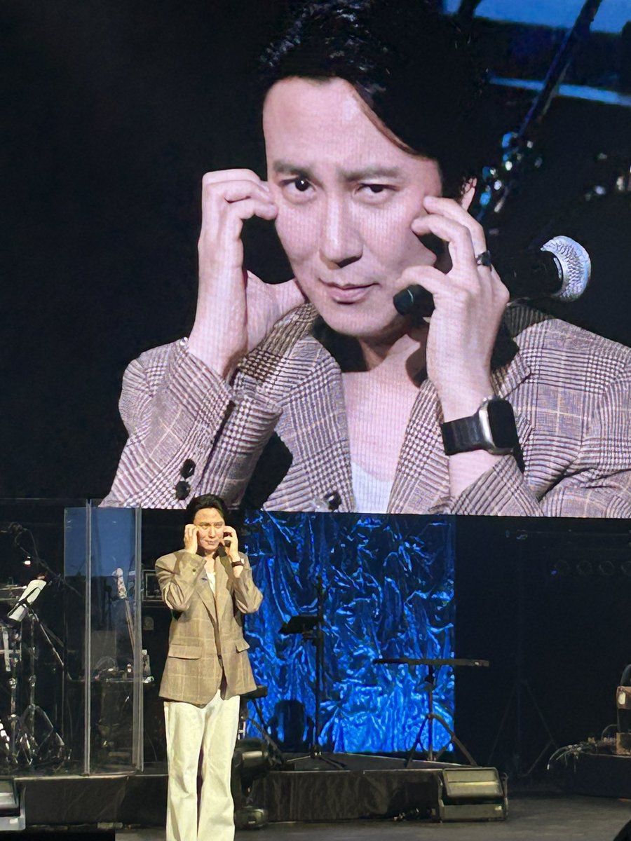 금댕 tweet media