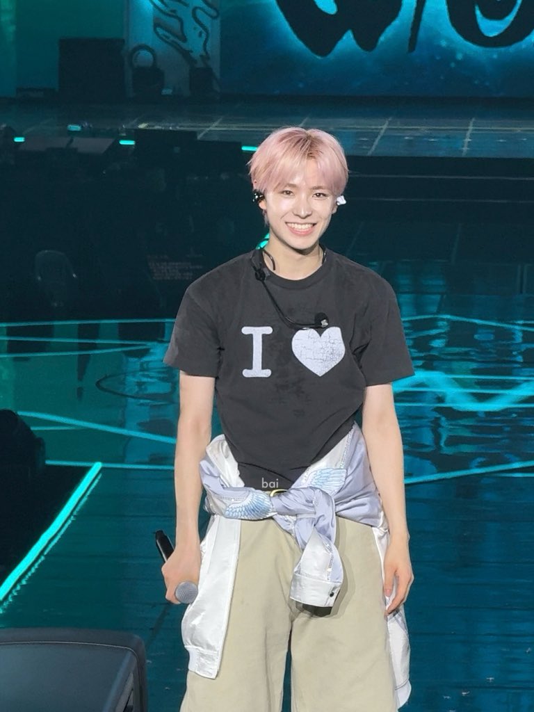 Bai /ᐠ ⩌⩊⩌マ ‧₊˚✩ tweet media