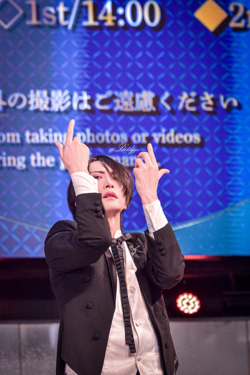 Detikjgo's tweet photo. 『 Apothéose 』ReleaseConcert  ☁️

#執事歌劇団
#執事喫茶swallowtail
#古谷
#執事 https://t.co/xLrcQc1yTI