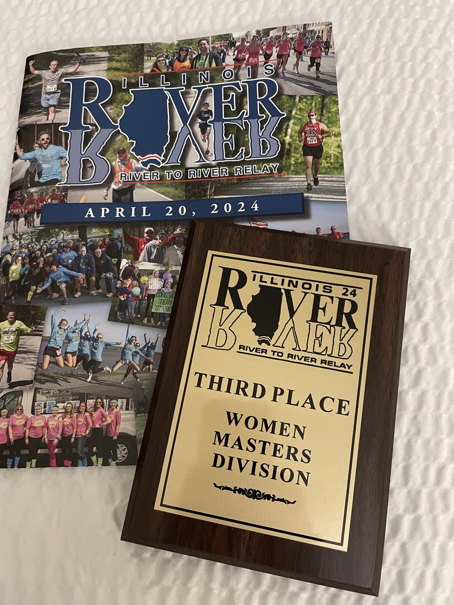 Megan Hunter tweet media