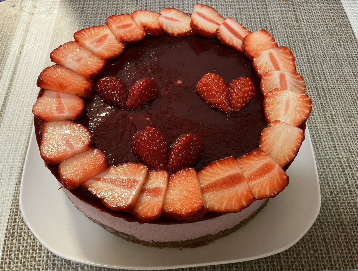 京耶/すこん部🌽・🚑・🎤👑 ・☃️・⚒️・🎪・💬🔁💙にごリリ美花莉推し tweet media