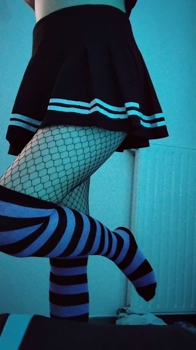 Sam - Femboy Findom tweet media