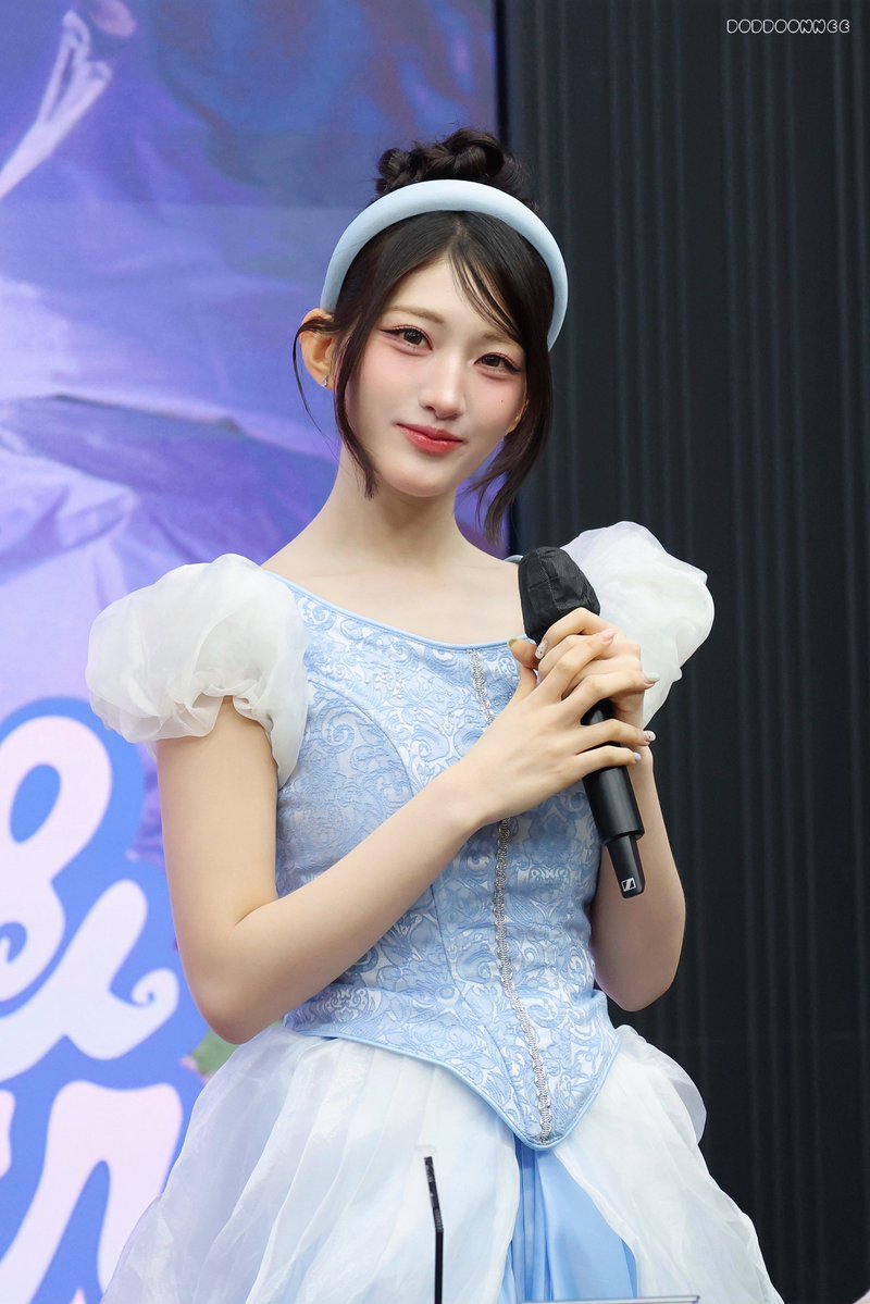 떠뚠니 tweet media