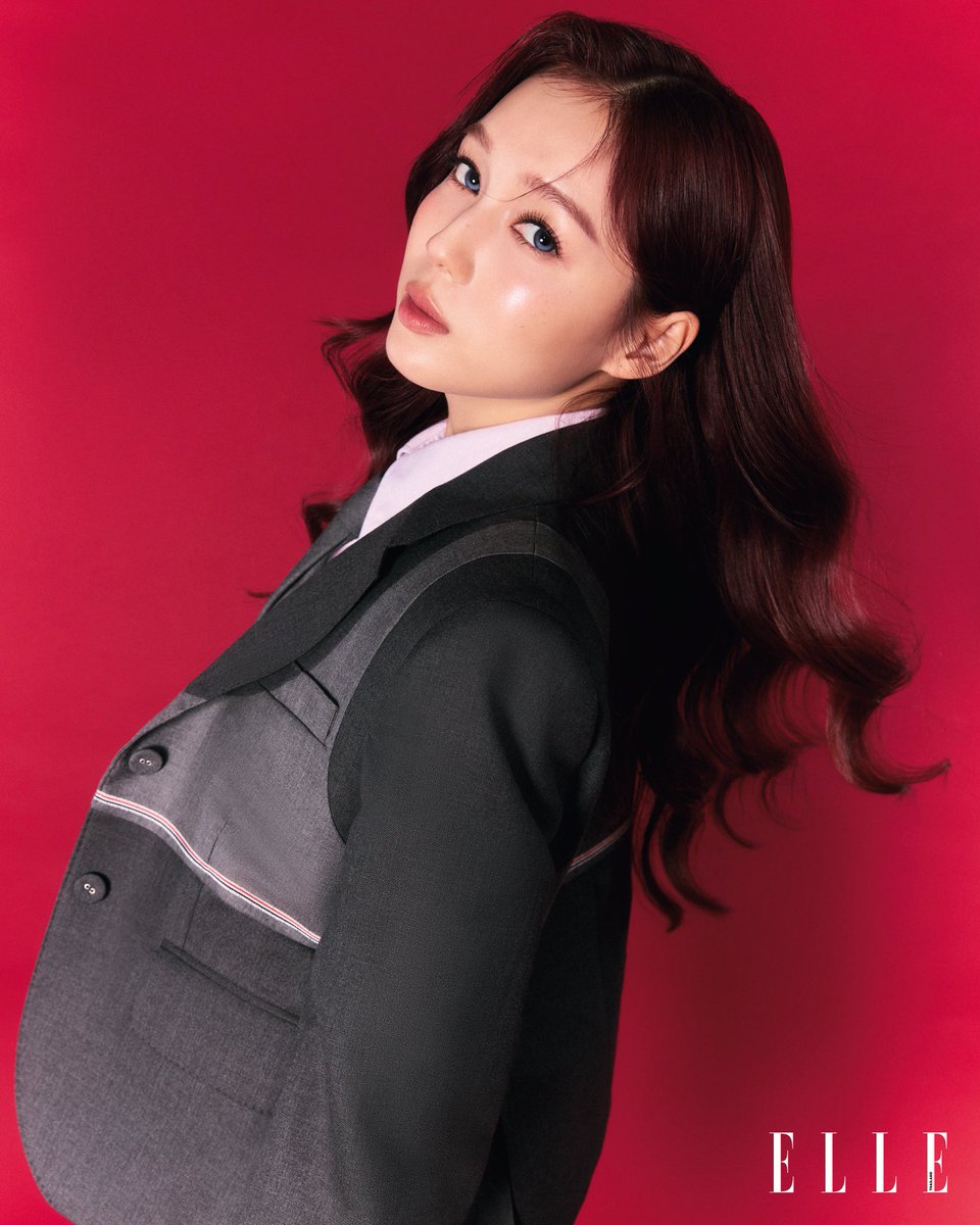 ELLE Thailand tweet media