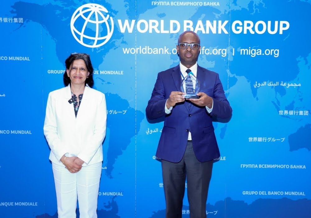 OneNationRadio3's tweet image. #Economy: #Rwanda has been recognised by the @WorldBankGroup as a top performer on the Human Capital Index Plus (HCI+).

According to the #WorldBank, #Rwanda scored 157 on the HCI+, well above the Sub-Saharan Africa average of 126 and the low-income country average of 116.