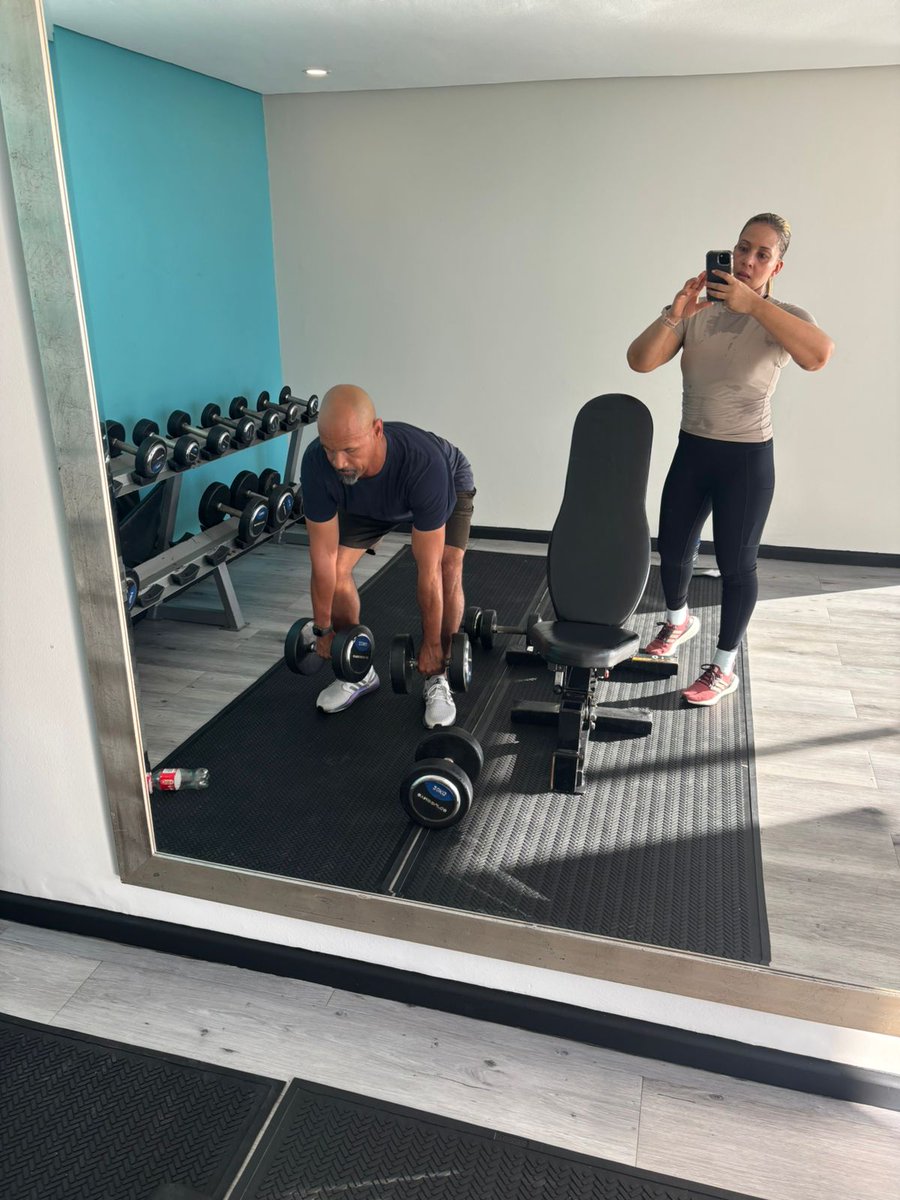 UtianG's tweet photo. A beautiful day in GQ after that freak storm yesterday. A quick HIIT session before the Paul Roos vs Grey High match #GQ #MaroonMachine ๐ ๐ฟ๐ฆ https://t.co/eaNNBkB34B