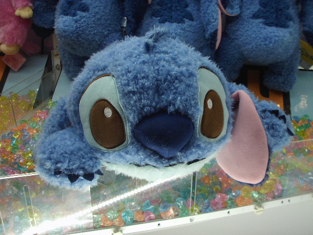新入荷情報】 『ディズニー スティッチ PuppyEyes 超BIGぬいぐるみ