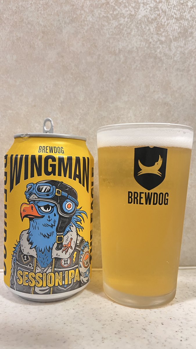 soedy55's tweet photo. 今週もお疲れ様でした。
🏥尿酸値が上がったわwwでも🍺飲む🤣🤣
#BREWDOG #WINGMAN #SESSIONIPA
うまうま🔥 https://t.co/l6i85BJkpj