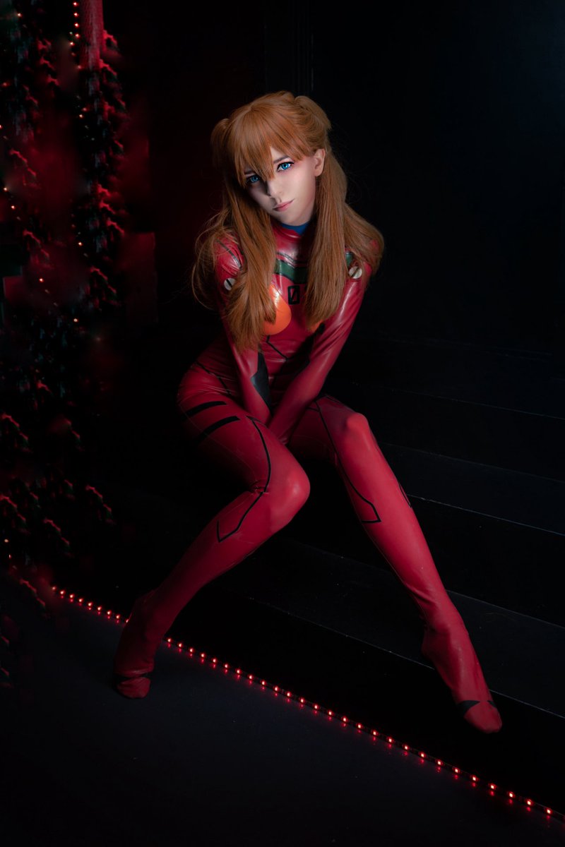 Walker　Eins展2 tweet media