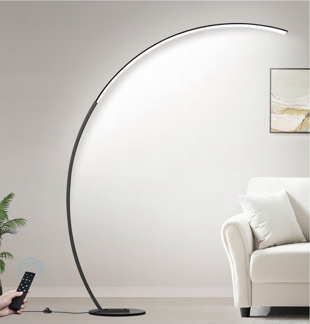 KathyHolzapfel's tweet image. Let there be light! Fave new office purchase: LED arc floor lamp. Sweeps up/over from behind my magic writing chair. Had to play with position, but finally found sweet spot.

#5amwritersclub #screenwriting #amwriting #WritingCommunity #writerslife #yougotthis #writejoyful #onward