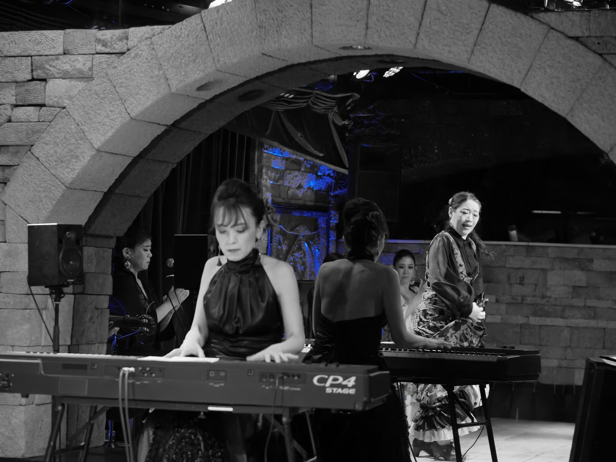 杏梨/𝑨𝒏𝒍𝒊.𝑷𝒇/Pianist&Composer tweet media