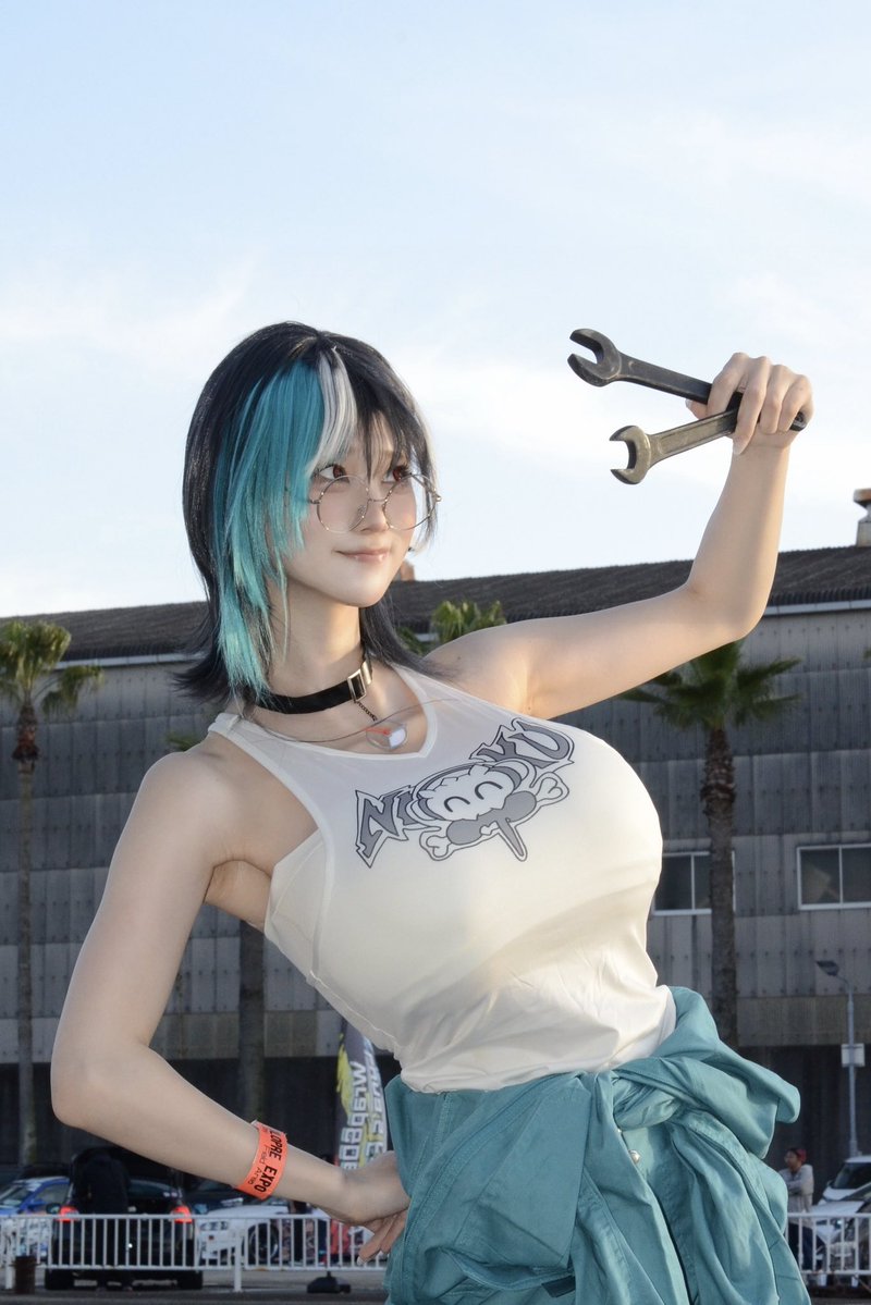 屋根裏まや tweet media