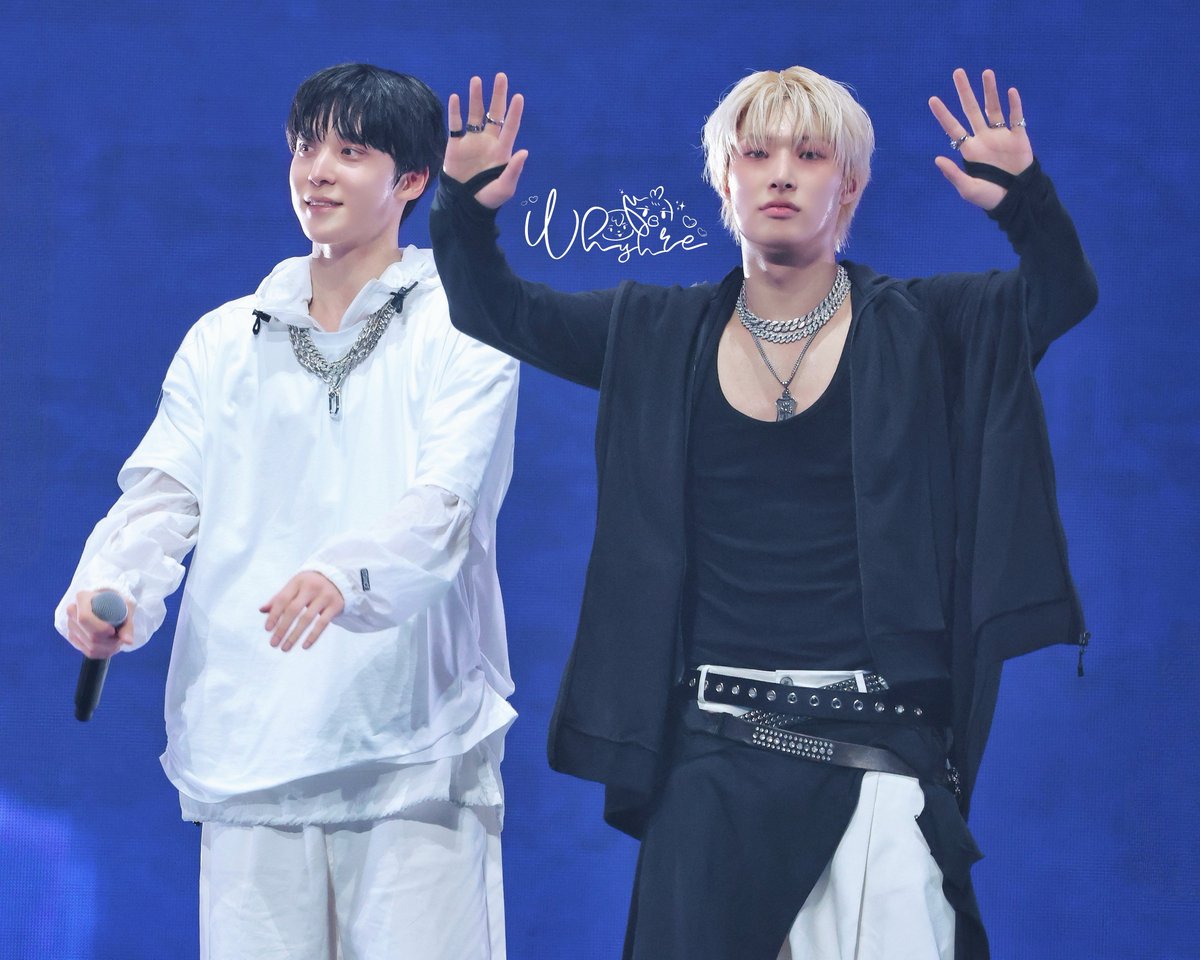 𝕎𝕙𝕪 𝕐𝕦 ℍ𝕖𝕣𝕖 𝕦._.𝕦🐶 tweet media