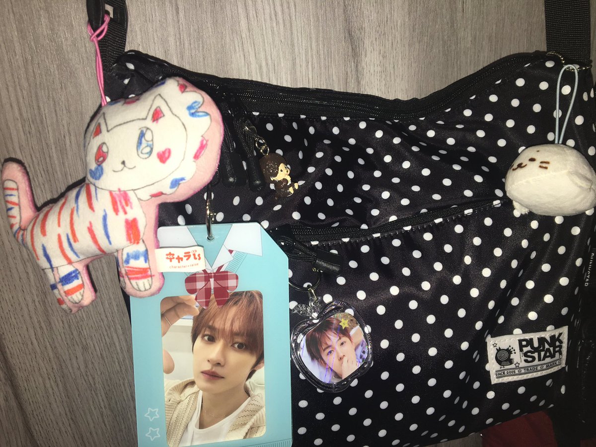 lea 🍮 tweet media