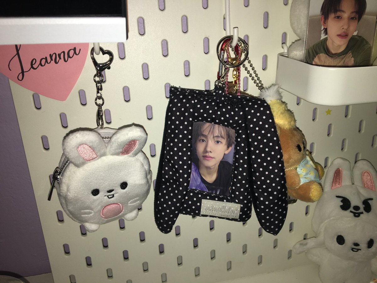 lea 🍮 tweet media