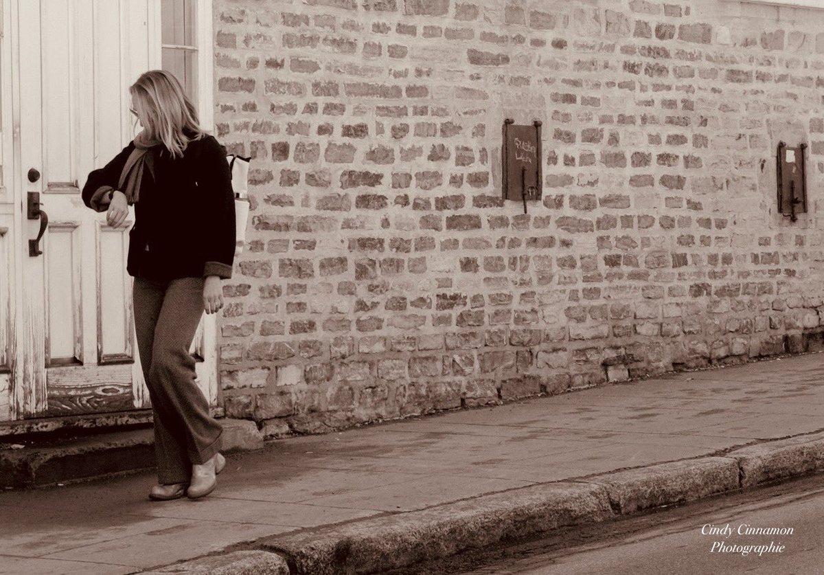 Cindy_Cinnamon's tweet image. Cindy Cinnamon Photographie
CindyCinnamon.com
Fujifilm X-T50
Fujinon 30mm
ISO 250 - 45mm - F4 - 1/480

#Late #Fujifilm #FujifilmXT50 #XT50 #StreetPhotography #Fujinon #Time #FujinonLens #Temps #StreetPhoto #OnStreet #Photography #VilleDeQuebec #VieuxQuebec #Quebec #Canada