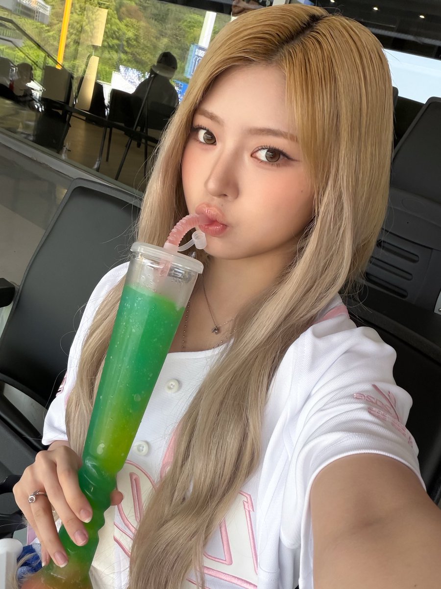 KiiiKiii tweet media