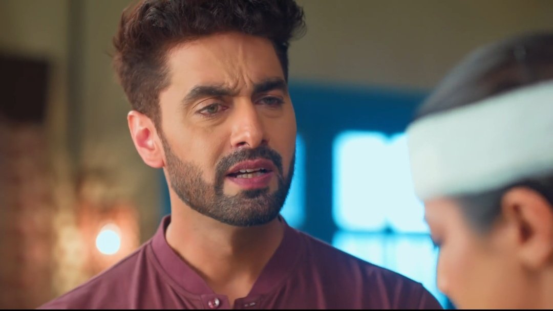 What sets Armaan apart is that he never imposes his ego
Even before the leap, he always listened and respected others’ perspectives
That’s the difference

#yrkkh #rohitpurohit #armaanpoddar