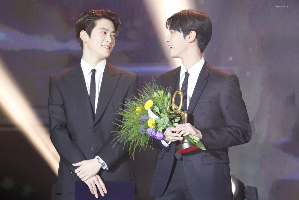 ℰㄹ𝒾𝑘a 🍐🎼⋆｡˚ tweet media