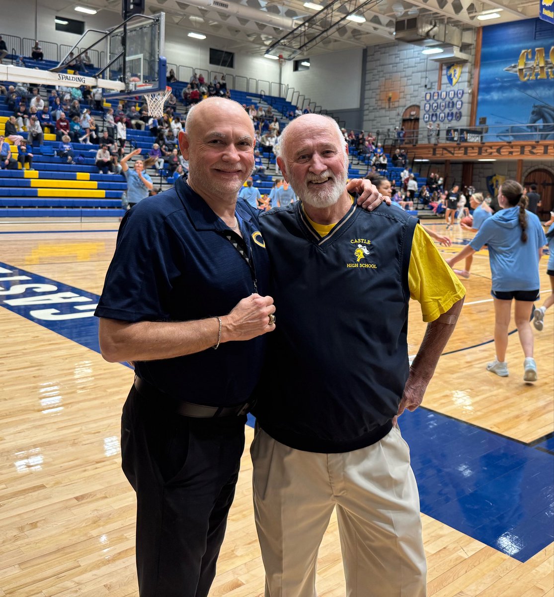 JBert01's tweet image. Wayne &amp;amp; I spent considerable time at both Boonville &amp;amp; Castle High School &amp;amp; I hate this loss terribly. He &amp;amp; I were friends &amp;amp; we travelled to games, concerts &amp;amp; everything in between. Wayne was truly one of a kind. Please pray for peace for his children &amp;amp; grandchildren. #rip #coach