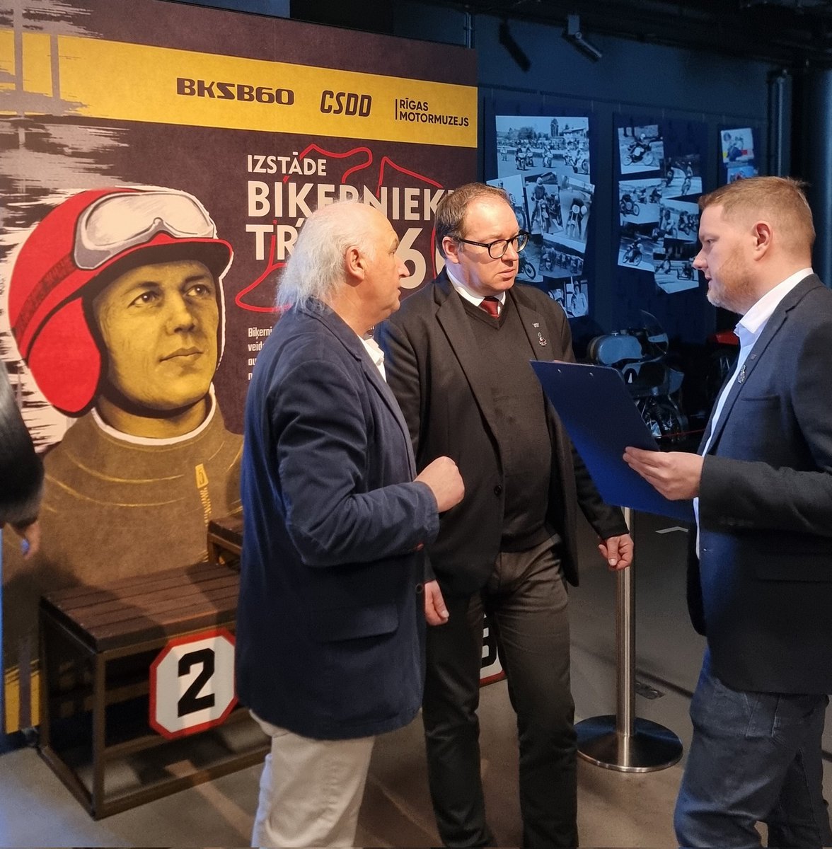 Motormuzejs's tweet photo. @TraseBikernieki ir daudz vairāk nekā asfaltēts aplis vai sporta būve. Tā ir vieta, kur sešdesmit gadu garumā satikušies cilvēki, ambīcijas, tehnika, risks, talants un milzu aizrautība.
🎈 Izstāde ir atklāta! Visi laipni aicināti! https://t.co/RhUkCnRMew