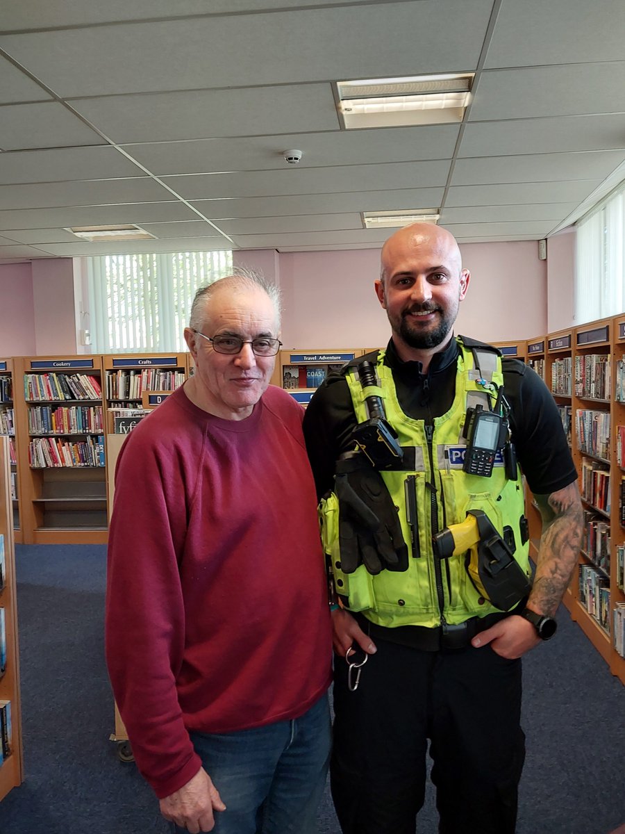 LowHillWMP's tweet image. This morning local Designated Neighbourhood Officer PC Bevan attended Cuppa with a Copper at Long Knowle Library to discuss local concerns within the community. #WorkingTogether #NeighbourhoodPolicing