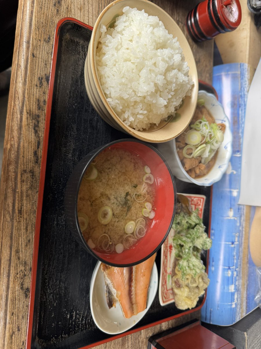 mori3234's tweet photo. 今日はナイスサイズ釣れたから満足です！ https://t.co/CzLcuydHQA
