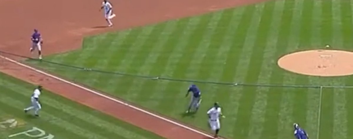 Roided Goon tweet media