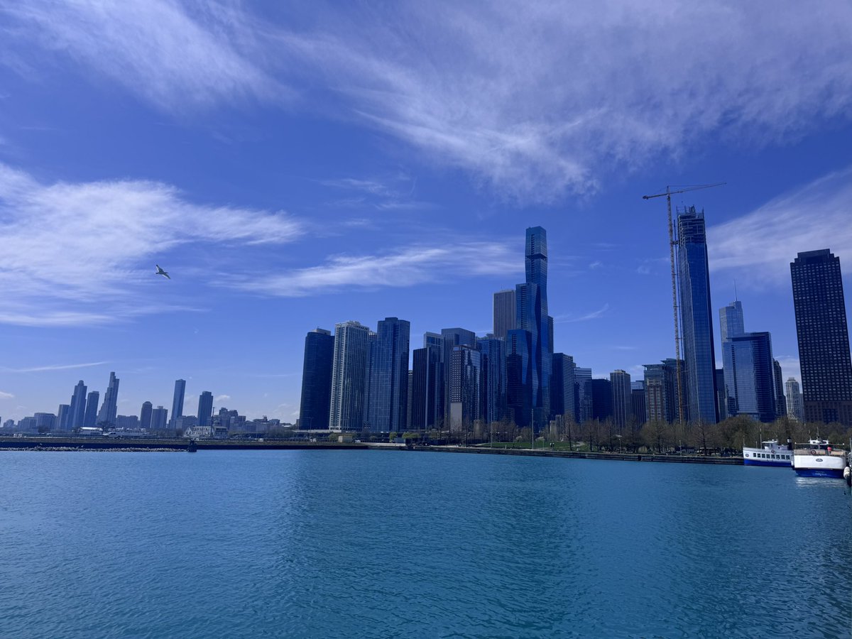 𝚃𝚊𝚢♡ tweet media