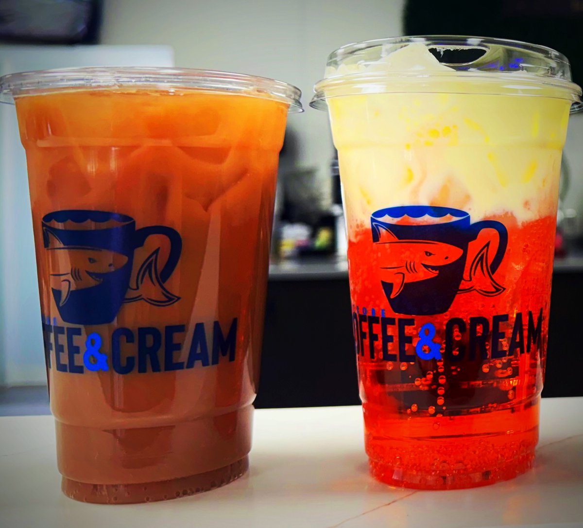 SharkysCafe's tweet image. 🌤️☔️ Spring storms ahead! Grab Chocolate Oreo or Cherry Jubilee custard at Coffee &amp;amp; Cream. Order online: [Order Online](sharkyscafe.com/online-ordering) #SpringVibes #CustardLovers #CoffeeTime #SharkysCafe ☕️🍦