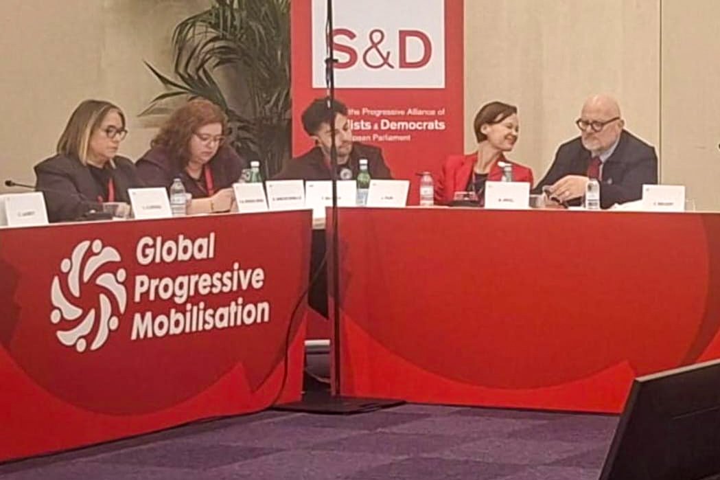 Los socialistas altoaragoneses estamos en <a href="/GPMobilisation/">Global Progressive Mobilisation</a>, evento para responder globalmente a la ultraderecha.

<a href="/quiqueainsa/">Enrique Pueyo García</a> participó en una mesa de alcaldes coordinada por <a href="/jaumecollboni/">Jaume Collboni</a> y <a href="/rmserranos/">Rosa María Serrano</a> participó en una ponencia sobre la importancia de #Europa en el mundo local.