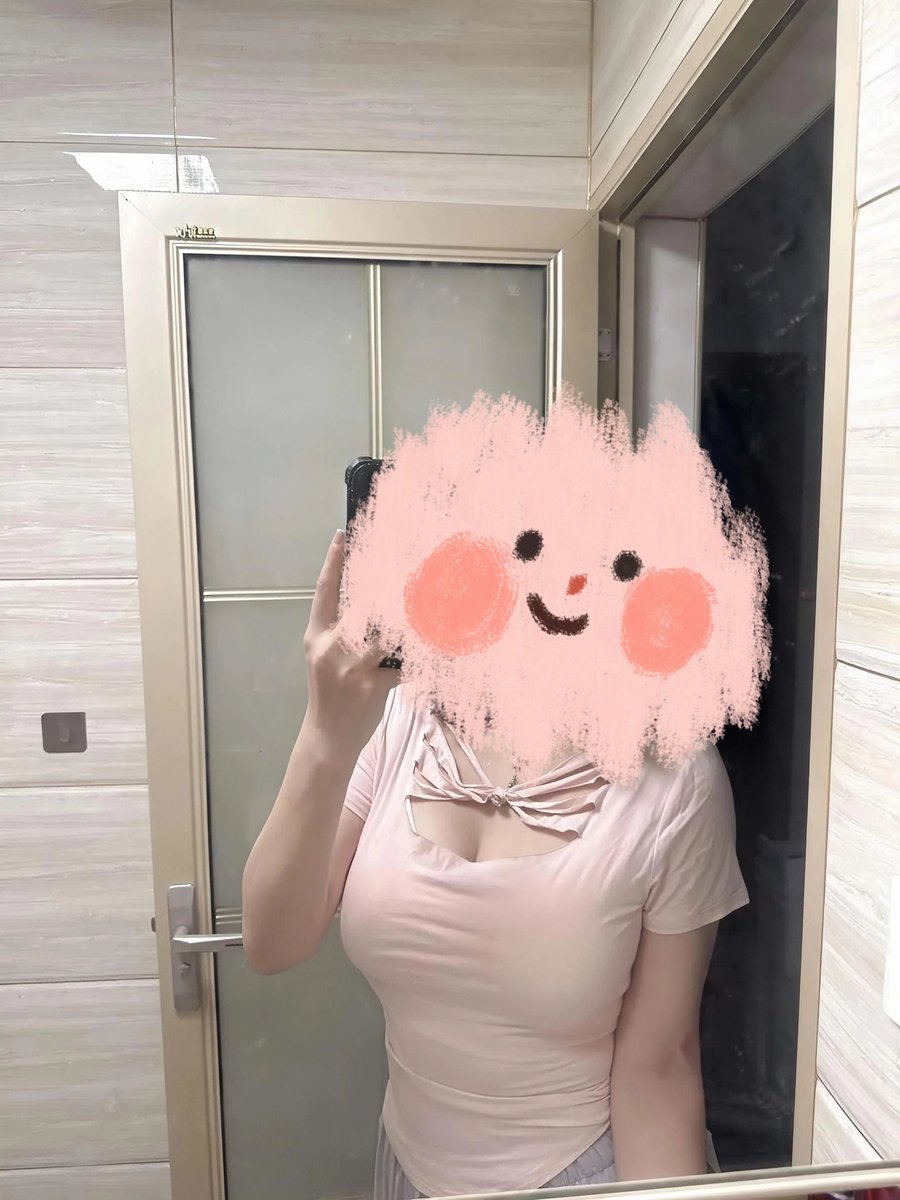 ignat778's tweet photo. 除了臭美还是臭美。 https://t.co/A9PMYqm5vY