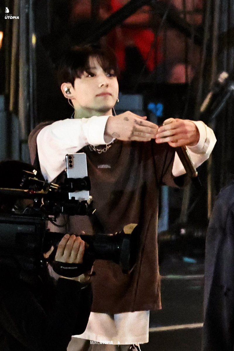 MX_UTOPIA's tweet image. 260418 도쿄
다섯 살인 정구기

#정국 #JungKook  #JK