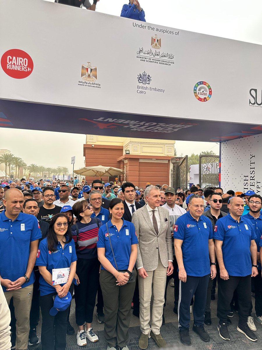 UNDPEgypt's tweet image. Running for a purpose 🏃‍♀️💨

We hit the ground for our annual run with @bue_official for #SDG8—because #youth employment isn’t just a goal, it’s a movement.

Skills. Opportunities. Future-ready youth. Let’s go 🔥🇪🇬