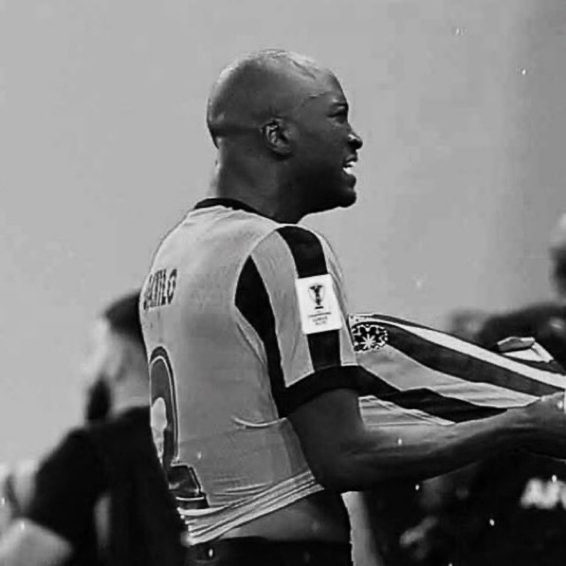 تركــي tweet media