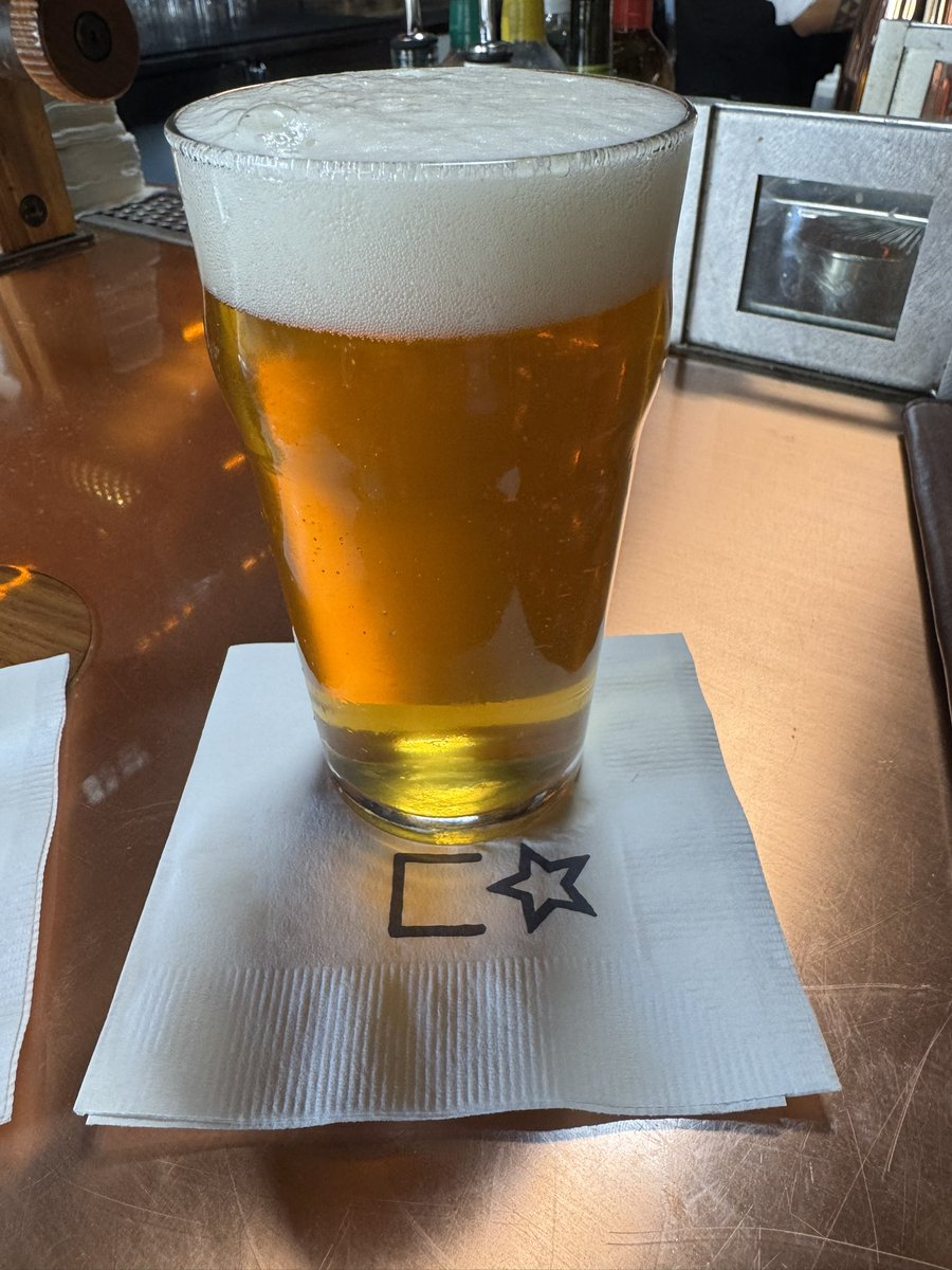 CoachHop's tweet image. 🍺🥩🍟🍹🤠⭐️ #Friday #happyhour #SteaksndFrites #cowboystar @eastvillagesd @Eater @EaterSanDiego