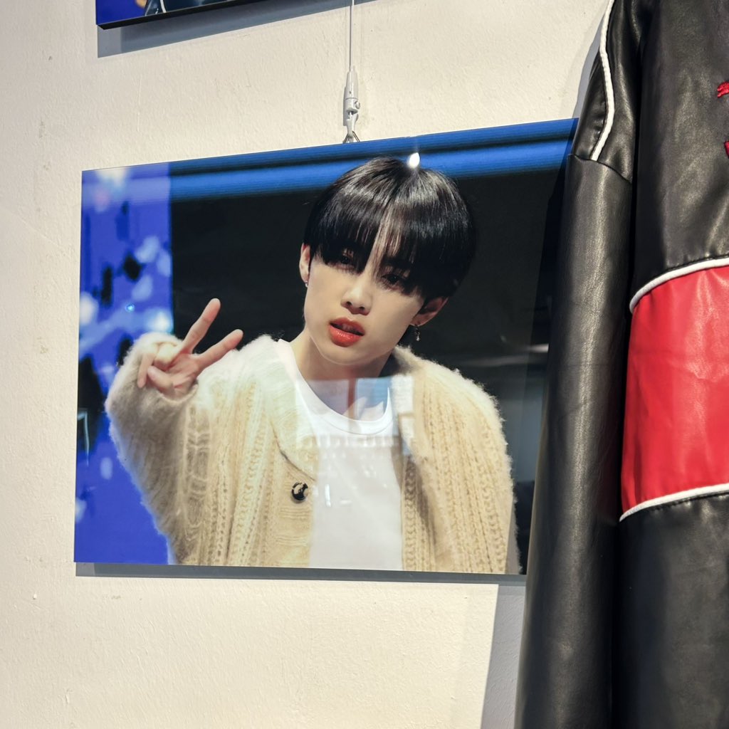 deulccae's tweet photo. 🏎️
1 2 컨셉 소품 모두 너무 진심•• 이게 사랑이지
3 코구마 천국 >_< 코굼떤 레이싱 투표도 하고 키링으로 시크릿 코굼떤도 뽑음 ,,♥
4 액자들 중에 쩰 귀여웟던 .. 내 원픽 !!

#멈추지않을_선우를_응원해
#DONTSTOP_SUNWOO https://t.co/5GPqJoEgxk
