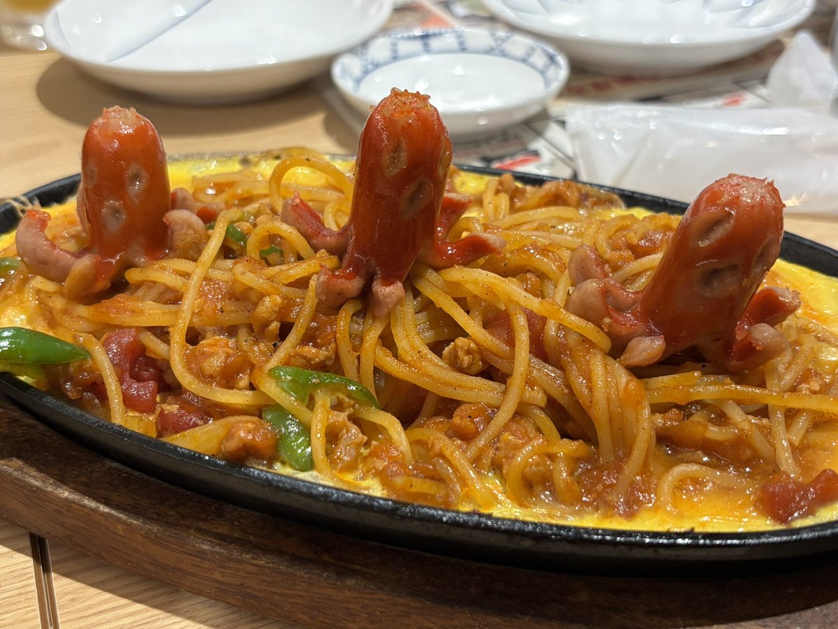 鴻上🐰関けも【L-34】 tweet media