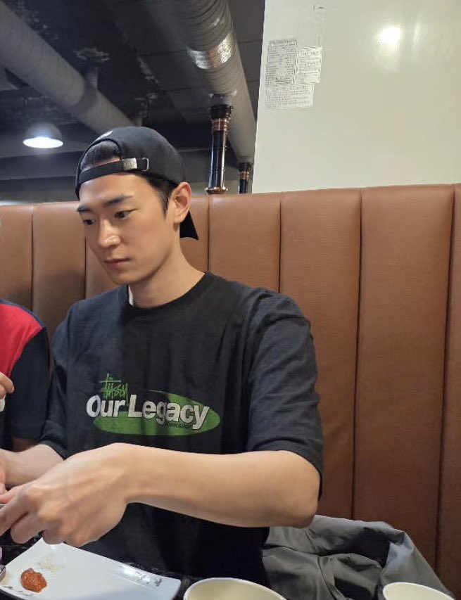 🤴🏻ྀི #OurUniverse tweet media